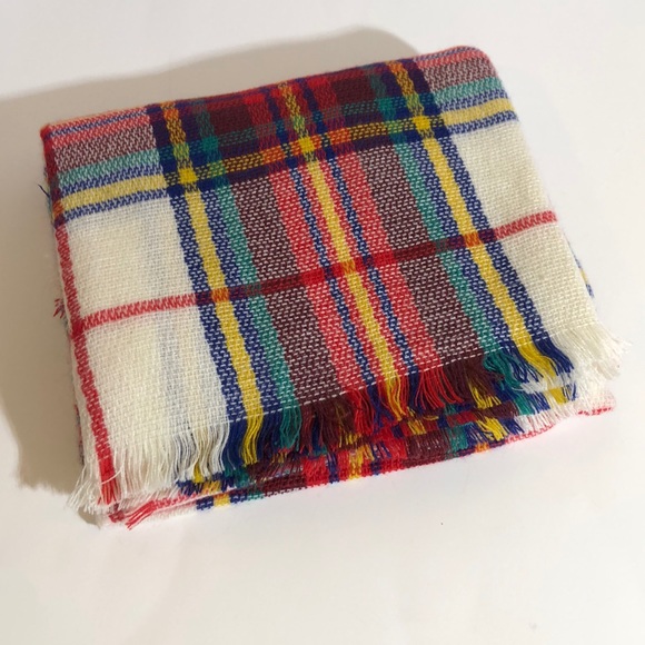 Old Navy Accessories - Plaid Blanket Scarf